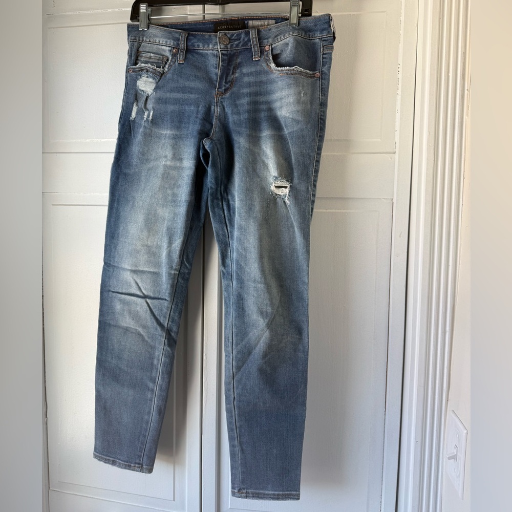 Aeropostale Women's Relaxed Blue Distressed Jeans